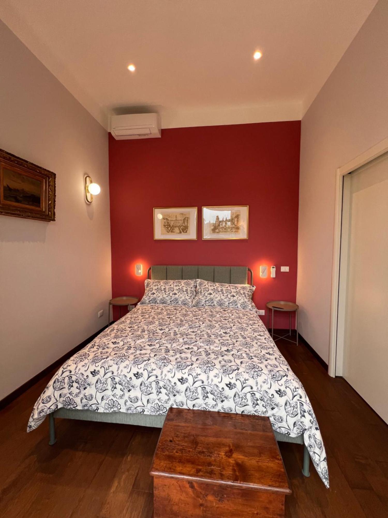 רומא A Casa Di Lu, Al Colosseo - Guest House מראה חיצוני תמונה
