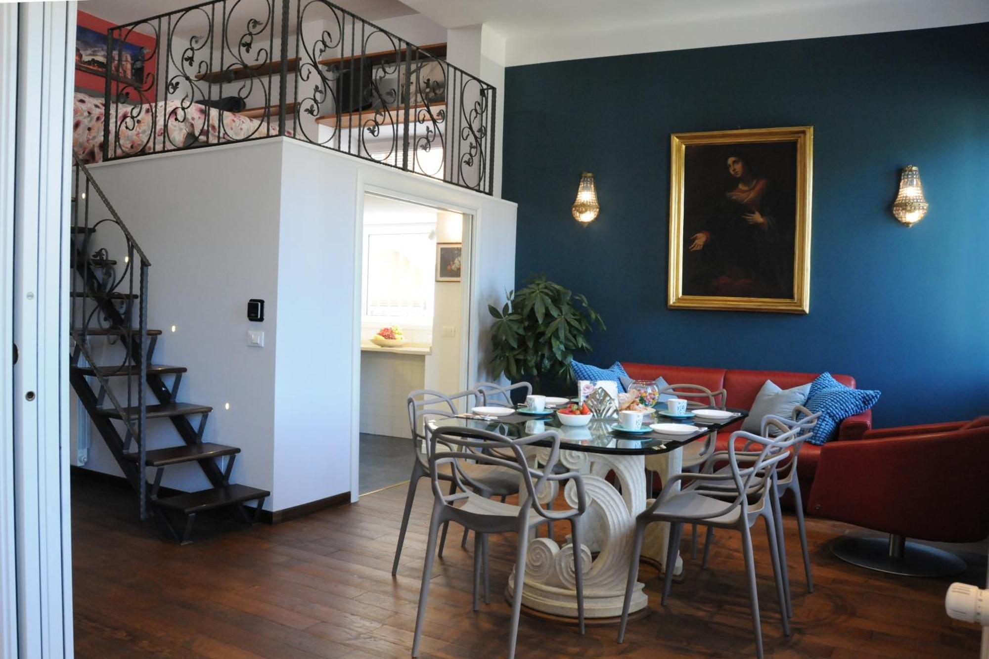 רומא A Casa Di Lu, Al Colosseo - Guest House מראה חיצוני תמונה